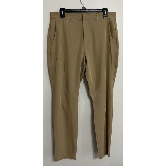 Fabletics Men's 31x32 The Only Pant Beige Chino Performance Straight Leg Pants - Picture 3 of 9